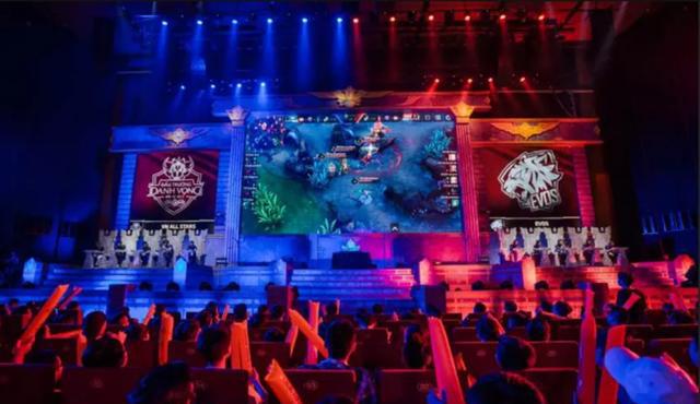 这两方面拥 这两方面拥