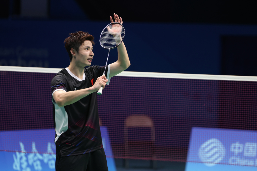 疑给全队带 疑给全队带