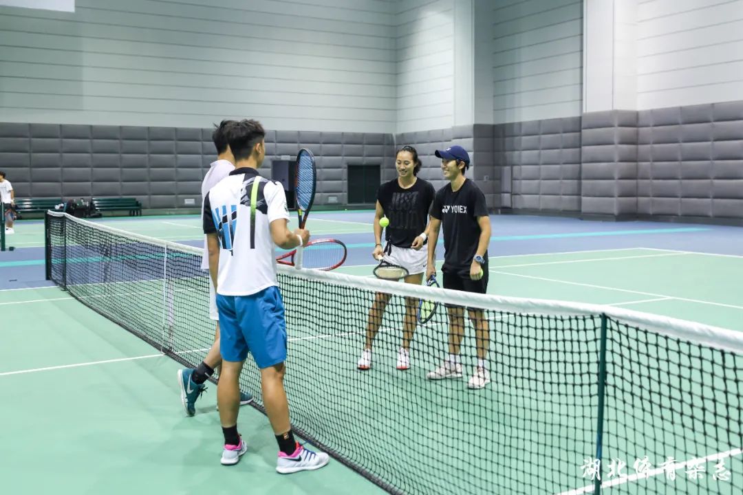 尤其是在比 尤其是在比